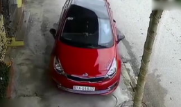 倒车视频,轻松掌握停车技巧